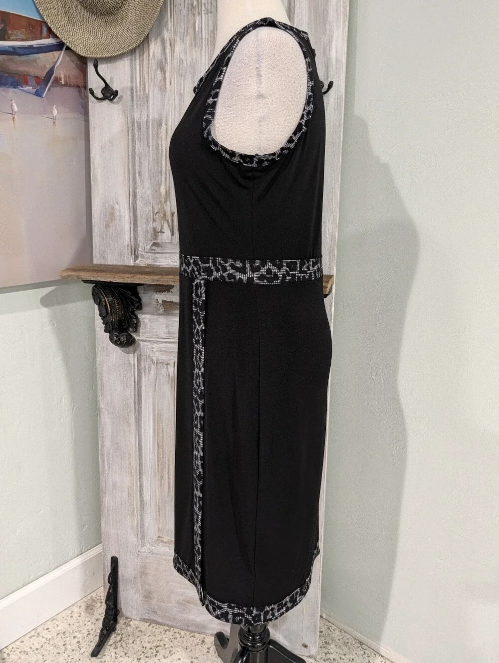 🖤SOLD🖤Michael Kors Black Sleeveless Sheath Dress with Gray Leopard-Print Trim